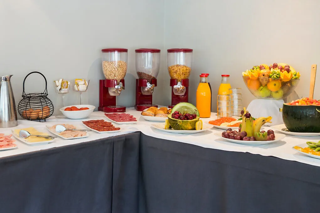 Tres Torres Atiram Hotel Barcelona