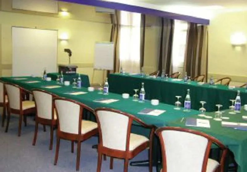Tres Torres Atiram Hotel Barcelona